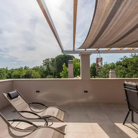 Apartamento Picaferaj *