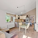 Apartment Picaferaj *